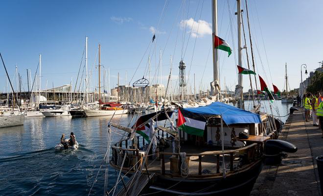 اسپین نے صمود بیڑے کے دفاع کے لئے سمندر میں جنگی جہاز تعینات کر دیا
