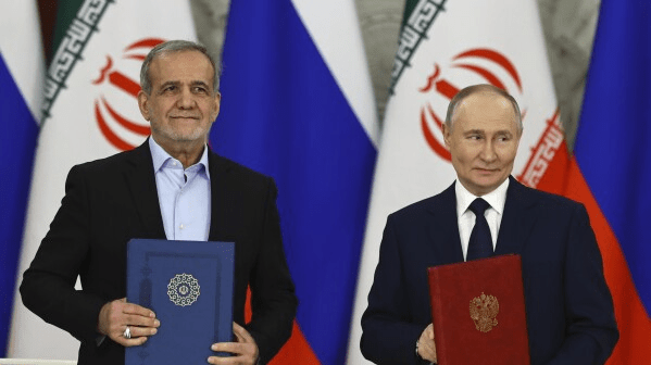 ایران - روس تزویراتی معاہدہ باضابطہ طور پر نافذ العمل ہو گیا