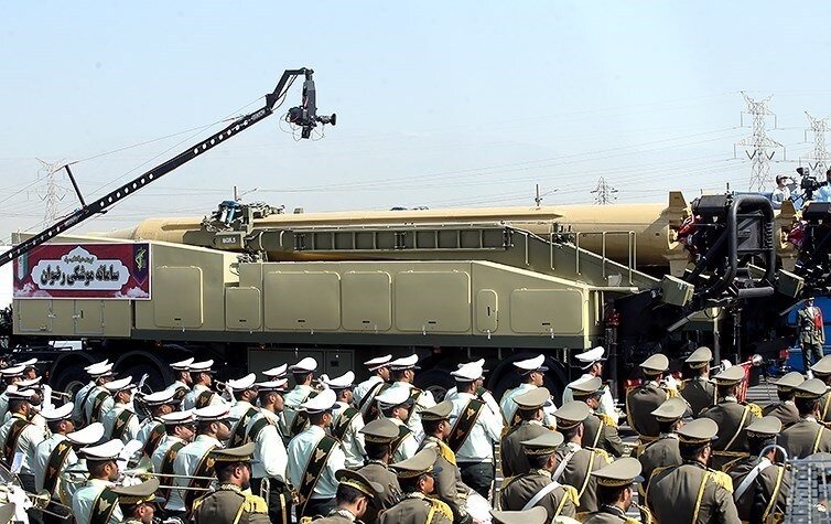 اسرائیل کے قلب پر داغے جانے کے لئے تیار، چھ ایرانی میزائل