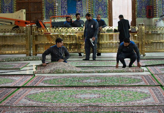 حرم امام حسین علیہ السلام کے نئے قالین + تصاویر