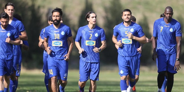 تمرین استقلال، محمد نادری، نادری