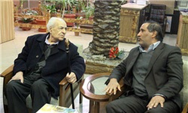 دیدار فعالان فرهنگی با استاد مشفق کاشانی