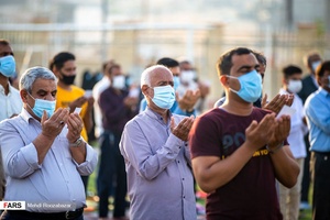 اقامه نماز بندگی در بندر کنگان