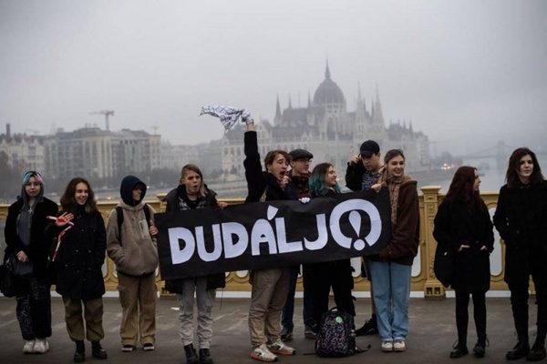 اعتراضات مجارستان