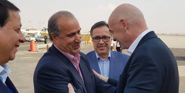 تاج و اینفانتینو، اینفانتینو و تاج