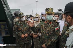 بازدید سردار حسینی فرمانده  انتظامی استان اردبیل از غرفه نیروی انتظامی درنمایشگاه رزمی و فرهنگی دفاع مقدس 