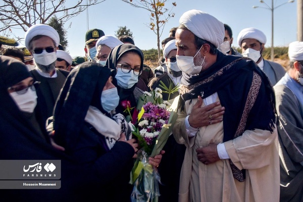 آیین استقبال از خانواده شهید "خلیل فلک رفعت" در بجنورد