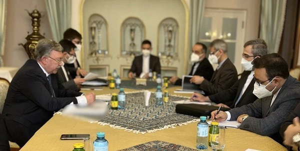 علی باقری و اولیانوف