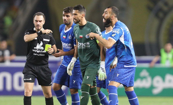 داور استقلال سپاهان