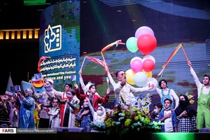 افتتاحیه سی و چهارمین جشنواره بین المللی فیلم های کودکان و نوجوانان