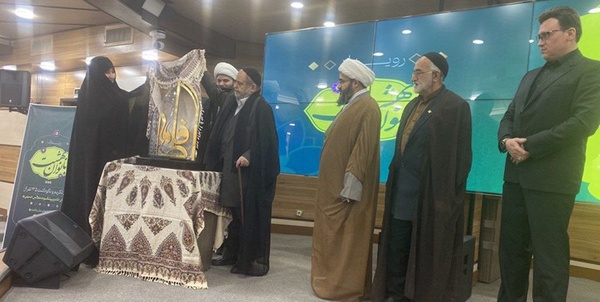 تجلیل از بانوان حسینی
