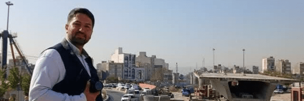 تصویر سربرگ نمایه‌ی ‌امیر رستمی‌