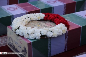وداع باشهدای گمنام هشت سال دفاع مقدس در فرودگاه اصفهان