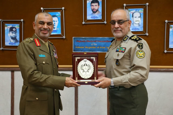 ایران و عمان دافوس ارتش