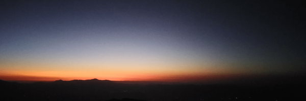 تصویر سربرگ نمایه‌ی ‌حسین خاکزاد‌