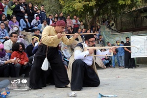 افتتاحیه پانزدهمین جشنواره بین‌المللی تئاتر خیابانی مریوان