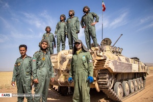 عکس یادگاری تیم‌ شرکت کننده در مسابقه اربابان آتش / منطقه سیاخ دارنگون شیراز