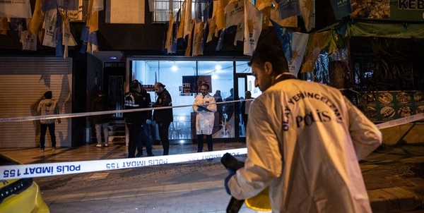 حمله افراد ناشناس به دفتر حزب اردوغان در استانبول