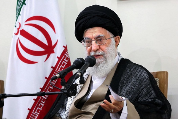 رهبر انقلاب