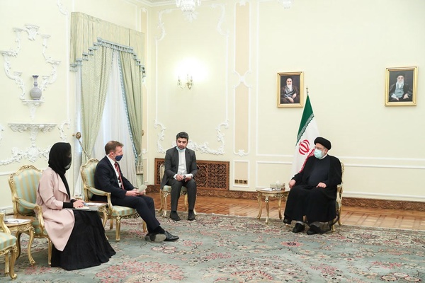 رئیسی- سفیر انگلیس