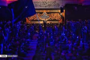 مداحی حاج مهدی رسولی در مراسم عزاداری ایام فاطمیه(س) در هیئت ثارالله زنجان