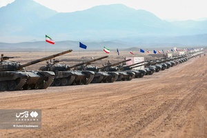 بازدید سرلشکر باقری از نیروی زمینی سپاه کرمان
