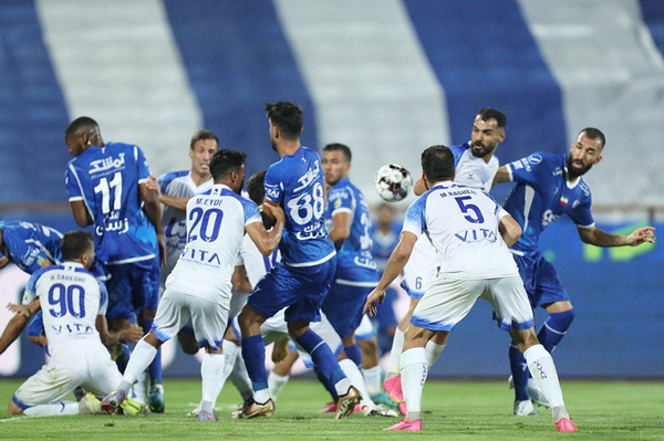 استقلال و ملوان