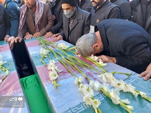 تشییع باشکوه 5 شهید گمنام در زاهدان