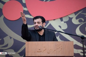 سخنرانی علی اکبر رائفی پور در اجتماع بزرگ زنان عاشورایی  در میدان امام حسین(ع)