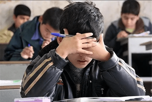 این پستانک فرزندتان را معتاد می‌کند