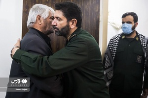 اعلام خبر بازگشت پیکر شهید مدافع حرم مصطفی چگینی به  کشور توسط سردار حسن حسن‌زاده فرمانده سپاه محمد رسول الله تهران بزرگ