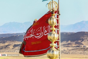 اهتزاز دوباره پرچم سرخ «یالثارات‌الحسین» بر فراز مسجد جمکران