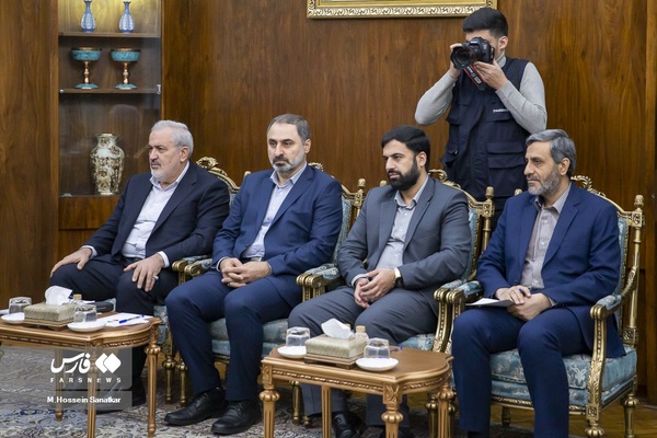 دیدار وزیر تجارت عمان با معاون اول رئیس جمهور