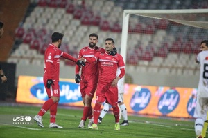 گزارش تصویری از برد پرگل پرسپولیس مقابل ویستا توربین