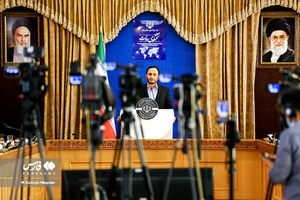 علی بهادری جهرمی سخنگوی دولت در نشست خبری
