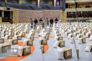 کمک مؤمنانه قهرمانان کشتی 