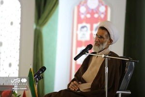 سخنرانی امام جمعه شهرکرد در جمع دانشجویان