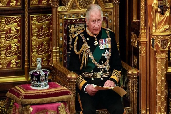 تاجگذاری پادشاه انگیس
