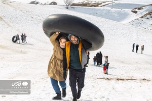 تیوپ سواری در دامنه کوه میشو