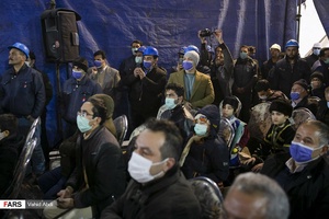 شرکت کنندگان در مراسم افتتاح مجتمع فولاد  در بناب