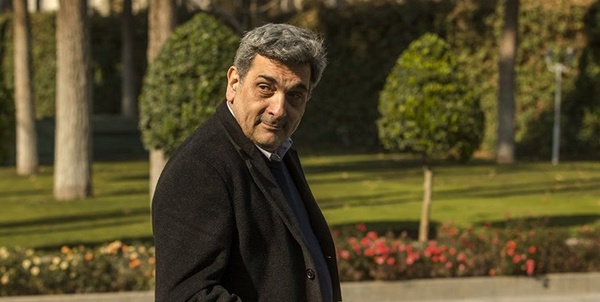 پیروز حناچی