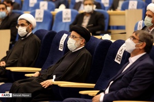  مراسم دیدارآیت الله رئیسی با قضات وکارکنان دستگاه قضایی استان همدان