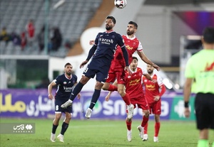 گزارش تصویری از دیدار پرسپولیس و نساجی