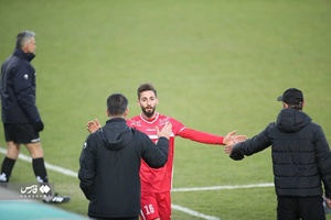 گزارش تصویری از صعود پرسپولیس با غلبه بر ذوب آهن؛ تارتار بازهم مغلوب قرمزپوشان