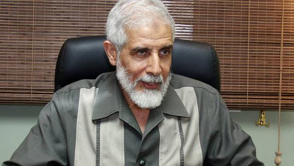 محمود عزت