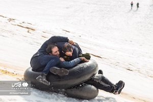 تیوپ سواری در دامنه کوه میشو