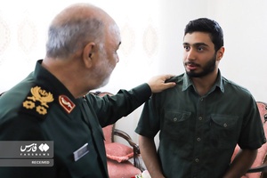 دیدار سردار سرلشکر حسین سلامی فرمانده کل سپاه  با خانواده سردار شهید محمد بروجردی