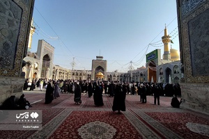 حال و هوای زائران امام رضا(ع) در آستانه سال 1401