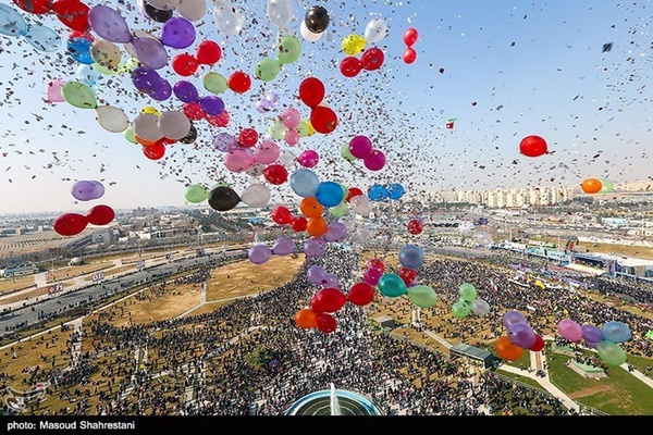 جشن پیروزی انقلاب
