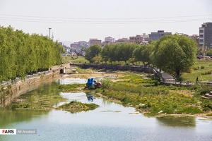 معضلی قدیمی به‌نام لایروبی شهرچای ارومیه /  در حاشیه پارک گوللرباغی